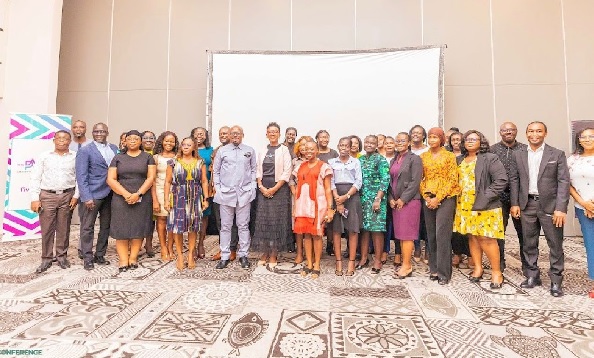 Dignitaries and participants after the event