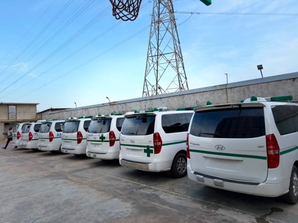 Sentuo Group, Eezzy Foundation donate 10 ambulances to Ghana Police Service to strengthen emergency response
