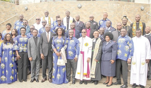 Paul Baffoe-Bonnie (middle), Chief Justice of Ghana, Patience Baffoe-Bonnie (5th from left), Director-General, Ghana Prisons Service, Rev. Eastwood Anaba (4th from left), Eastwood Anaba Ministries, Apostle Dr Eric Nyamekye (3rd from left), Chairman, Church of Pentecost, and other dignitaries after the event. Picture: CALEB VANDERPUYE