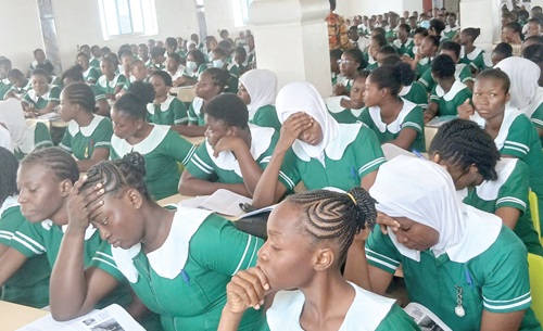 Level 300 students, though not affected, could not bear the news of the closedown of the school 