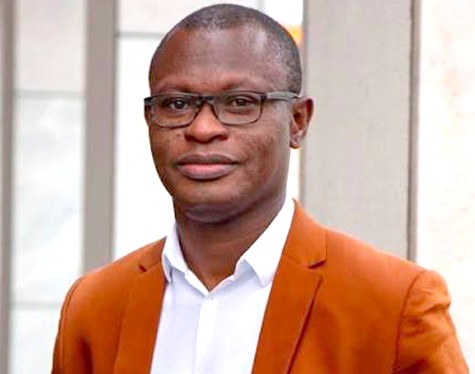 Dr Samuel Kusi