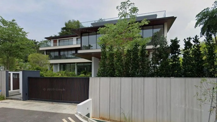 The house is located in an upmarket area of Singapore