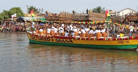 There was a regatta to add colour to the ceremony There was a regatta to add colour to the ceremony