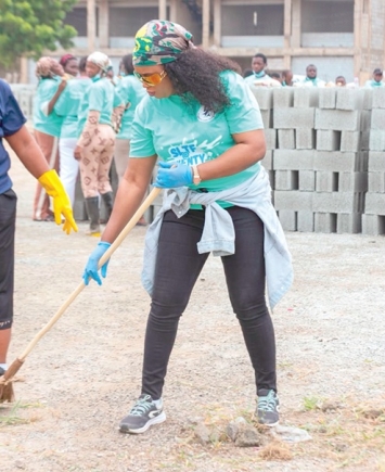 Dr Saajida Shiraz, CEO of the Student Loan Trust Fund, leading the team to engage in the National Sanitation Exercise Dr Saajida Shiraz, CEO of the Student Loan Trust Fund, leading the team to engage in the National Sanitation Exercise