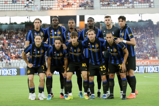 Serie A returns: Champions Inter under pressure as Milan and Napoli aim high