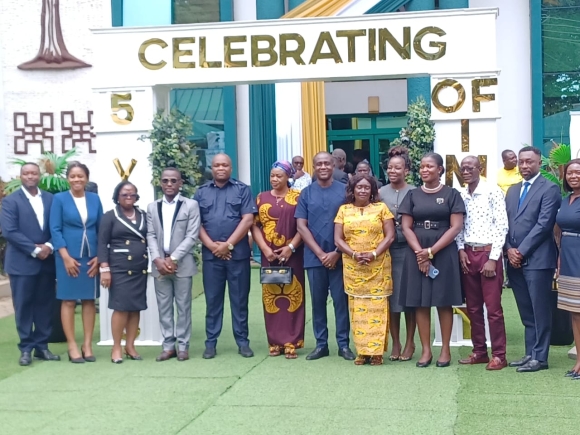 Prof. Randolph Nsor-Ambala (middle), CEO of DBG, and some dignitaries after the DBG’s 5th anniversary launch in Kumasi. Those with them include Aaron Rex Opoku-Ahene (4th from left), CEO, Sinapi Aba Savings and Loans Limited