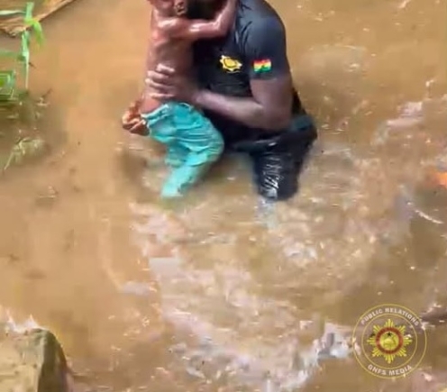Nkawkaw: Firefighters rescue three-year-old boy from drowning