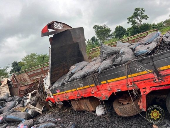 Two dead, two injured in Asuboi highway crash after tyre burst