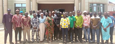 Officials of FactSpace West Africa and journalists who attended the training
