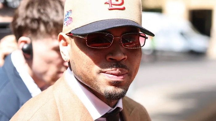 Chris Brown pleads guilty to affray over London nightclub attack