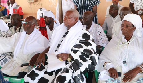 Nana Letsabi II (middle) flanked on the left by Nana Simpim and Naana Oforiwaa I, Paramount Queenmother of the Santrokofi Traditional Area