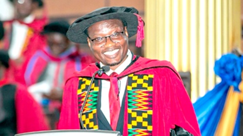 Prof. Ernest Kenu, Head, Department of Epidemiology  and Disease Control, UG, delivering the lecture