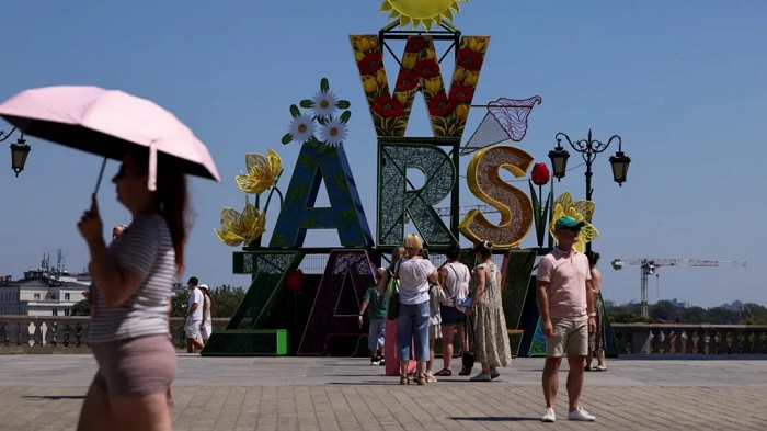 Poland recorded an all-time record temperature of 40.5C on Sunday as the heatwave move eastwards