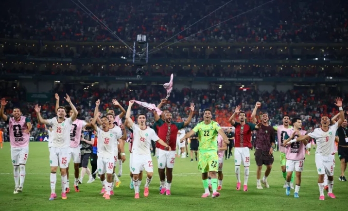 Morocco knocks out Netherlands in dramatic World Cup shootout to reach last 16