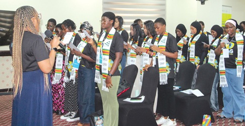  Faluso Gbadamosi (left), Vice President, Development and Regional SET4LYF Lead, J A Africa, leading the graduates in the affirmation of excellence