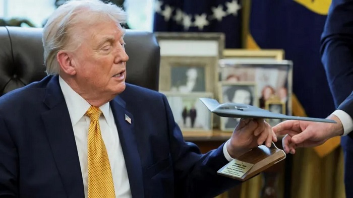 Surge in US petrol prices deepens political peril for Trump over Iran