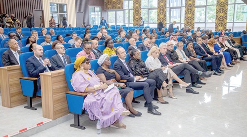 Members of the diplomatic corps Members of the diplomatic corps