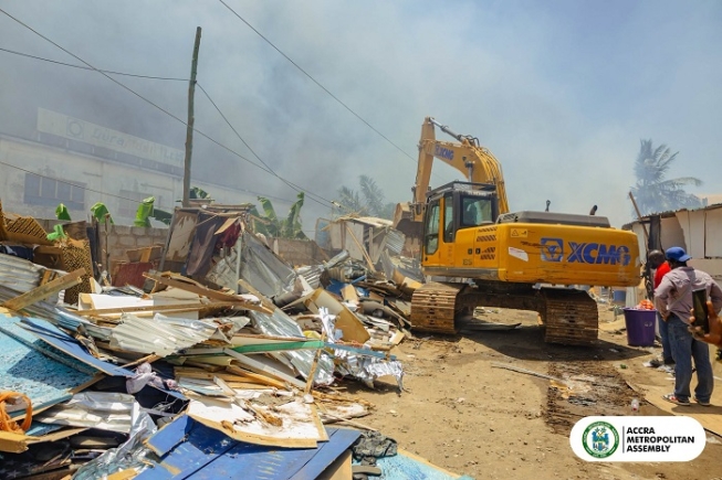 AMA Demolishes Unauthorized Structures at Kofikrom Amid Fire Aftermath