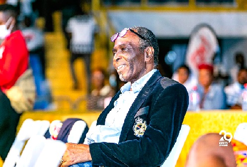 Ataa Eddie Pappoe — Boxing colossus