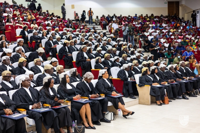 'Baby lawyers wo kurom' - Mere routine call OR? - George Bernard Shaw writes