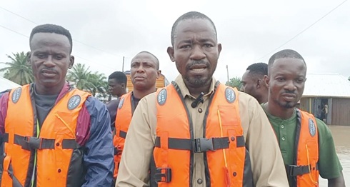 Haruna Abdul-Karim (middle), DCE for Kpandai,  in the company of District NADMO officials addressing the media in the aftermath of the floodHaruna Abdul-Karim (middle), DCE for Kpandai,  in the company of District NADMO officials addressing the media in the aftermath of the flood