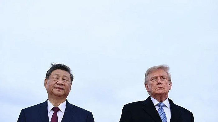 Trump welcomed Xi at the airport to the musical backdrop of a marching band