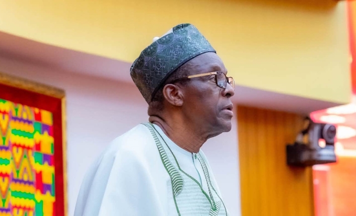 Speaker Baggin urges leaders to stop rewarding abusive rhetoric