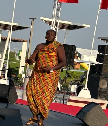 Nana Asaase, a poet  and the Kwanpa band , engaged guests in a rendition 