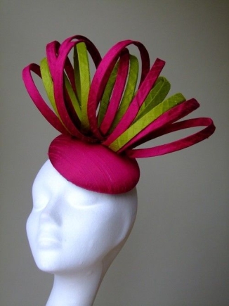 Hatinator for hair