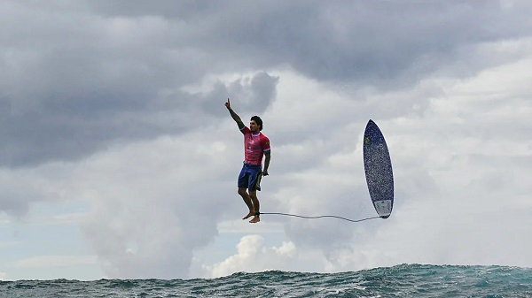Brazil's Gabriel Medina reacts after getting a large wave in the 5th heat of the men's surfing round three in Teahupo'o during the Paris 2024 Olympic Games (Credit: Getty Images) Brazil's Gabriel Medina reacts after getting a large wave in the 5th heat of the men's surfing round three in Teahupo'o during the Paris 2024 Olympic Games (Credit: Getty Images)