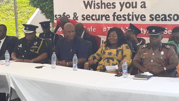 Deputy Chief Fire Officer Obeng Dankwa Dwamena From L-R : IGP Mr Oppong Boanuh; Mr. Ato Afful, GCGL MD; Maame Yaa Tiwaa Addo-Danquah, Director of Police CID, and