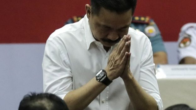 Lion Air founder Rusdi Kirana bowed his head those there Lion Air founder Rusdi Kirana bowed his head those there
