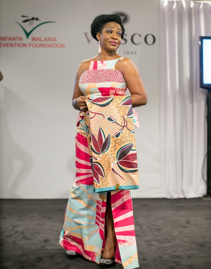 Akofa Adjeani wearing Rowvon for Vlisco