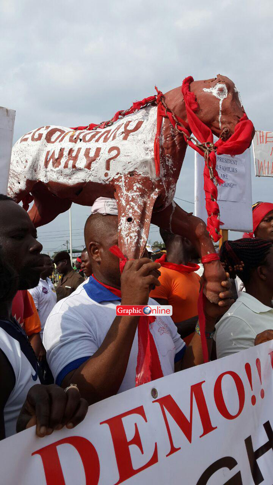 ICU demo hits Tema4