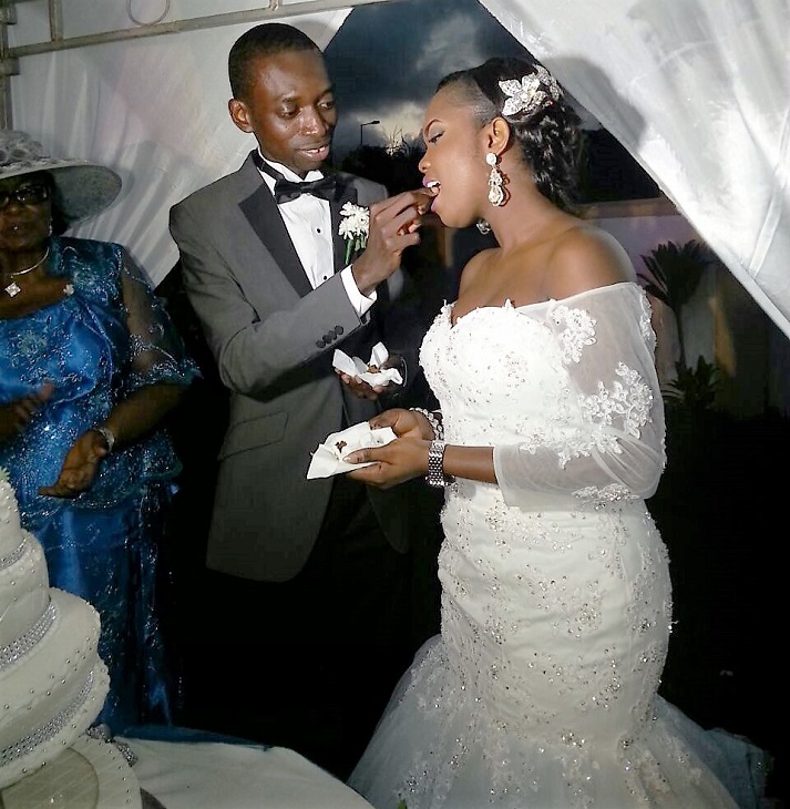 mr and mrs sidney quartey weds in style  3 