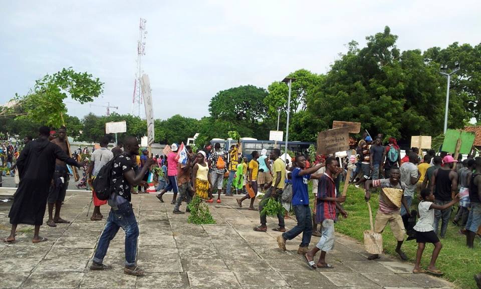 sg2 Sodom and Gomorrah residents demonstrate over demolition
