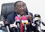 Dr Owusu Afriyie Akoto, Minister of Food and Agriculture, addressing the press in Accra. Pictures: ERNEST KODZI