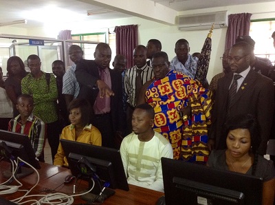 A DVLA staff demonstrating the operation of the CBT to the acting Chief Executive Officer of the DVLA, Mr R.P. Beckley. (second right) Standing third right is Otumfuo’s Manwerehene, Baafuor Ossei Hyeaman Brantuo VI.
