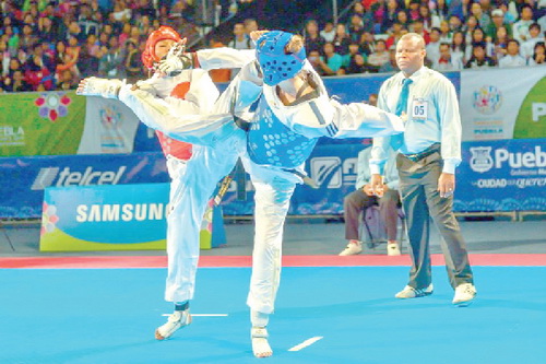 Federick Lartey Otu officiating in the World Championship.