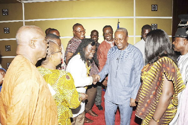 President Mahama promises theatre for Kumasi