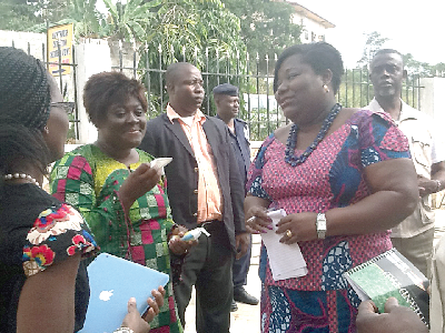 Nana Oye Lithur (right) interacting with the Administrator of the Lighthouse Orphanage, Lady Pastor Bridgette Ogoe (2nd left).  Picture: Rebecca Quaicoe-Duho