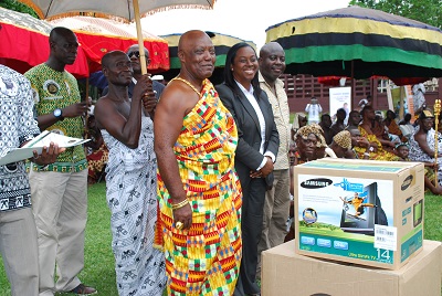 • Ms Ophelia Attobrah, the Executive Director of Energy Bank (middle) with Mr Ken Okine, Heads of Collections of the bank, at the presentation of the items. 