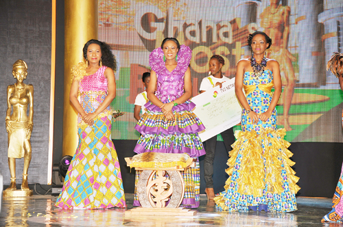 From left Poka, Bubune and Konadu just before the winner was announced