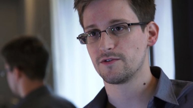Edward Snowden is believed to be currently staying at a Moscow airport