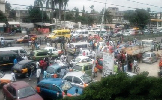A heavy traffic jam as a result of the drivers’ protest. Picture credit: Peace FM Online