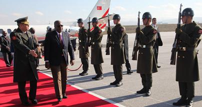 President Mahama being accorded a state welcome at the Ankara Airport
