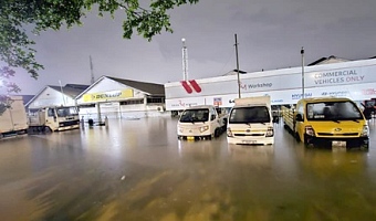 Parts of Accra inundated by flood waters after hours of downpour. Picture: DOUGLAS ANANE-FRIMPONG