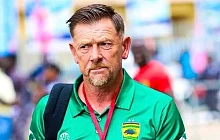 Coach Eric Tinkler