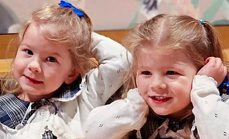 Identical twins Nancy and Margo were born healthy after the procedure