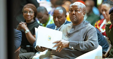 President John Dramani Mahama interacting with Prof. Michael Kpessa-Whyte (2nd from left), Director-General, SIGA, at the conference. With them are Bernard Ahiafor (right), First Deputy Speaker of Parliament, and Seth Terkper (left), Presidential Advisor on the Economy. Picture: ELVIS NII NOI DOWUONA